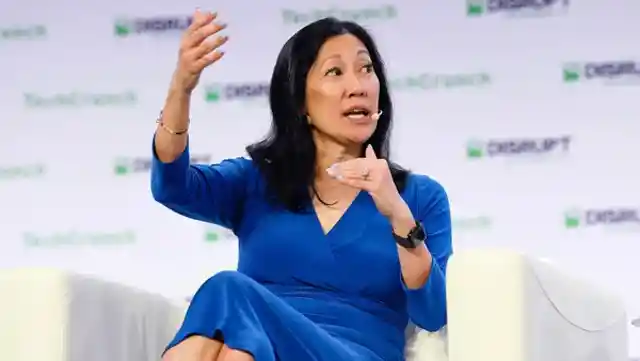 Theresia Gouw - Net worth: $690 million